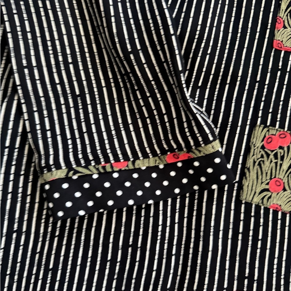 Marla Duran XL Black Rayon Art Polka Dot Collar | Floral Patch Detail | USA - Picture 9 of 16